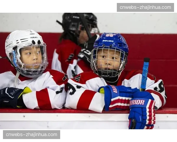 米兰罗镇冰球馆与圣朱利亚冰球馆共同承办冬奥冰球比赛