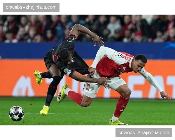 评论：VAR再次成为焦点，阿森纳点球判罚引发广泛讨论